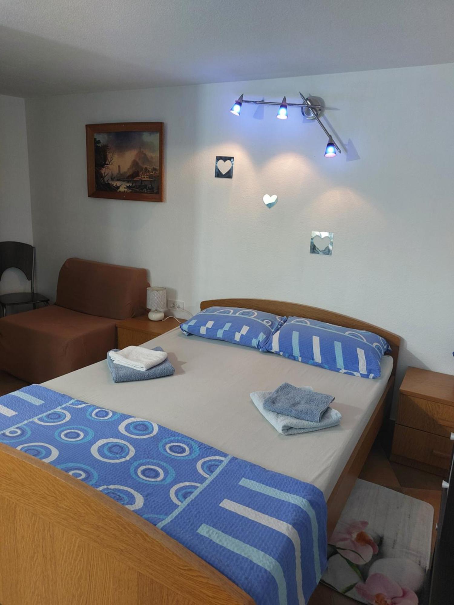 Apartmani Damir Kazija Pakoštane Exterior foto